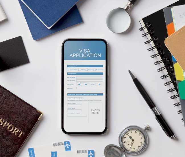 visa-application-form-smartphone
